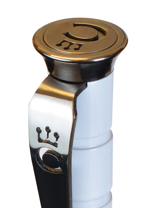 Cedar Royale Snow White and Silver